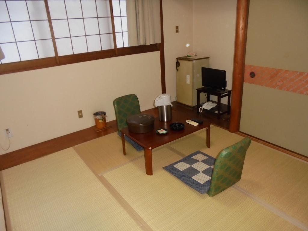 Yoshino Ryokan Osaka Exterior foto